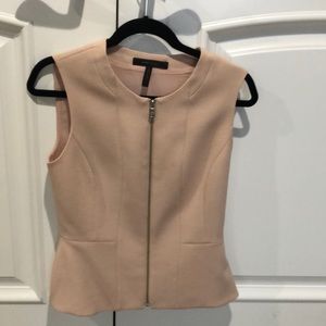BCBGMAXAZRIA zip up top/vest